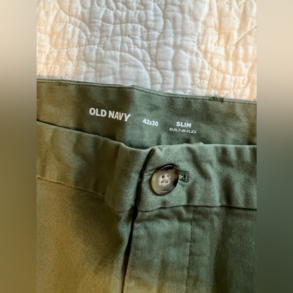 Old Navy Men’s Slim Flex Chino NWOT - Picture 3 of 4